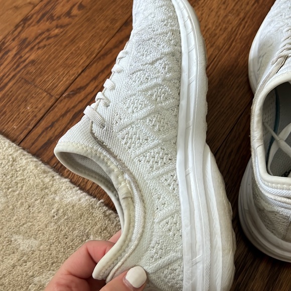 Women’s APL Techloom Phantom WHITE - size 8 - Picture 8 of 10